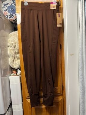 NWT Women's Brown Lounge Jogger Leggings